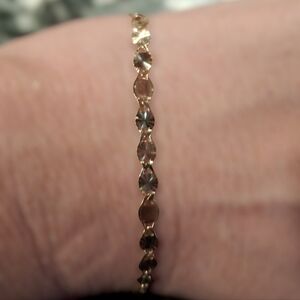 10K Solid Gold Valentino Diamond Cut Delicate Link Bracelet for Women